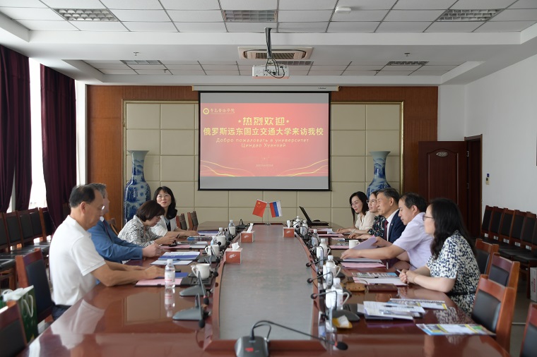 俄罗斯远东国立交通大学校长Буровцев Владимир Викторович一行来纽约国际官网访问交流