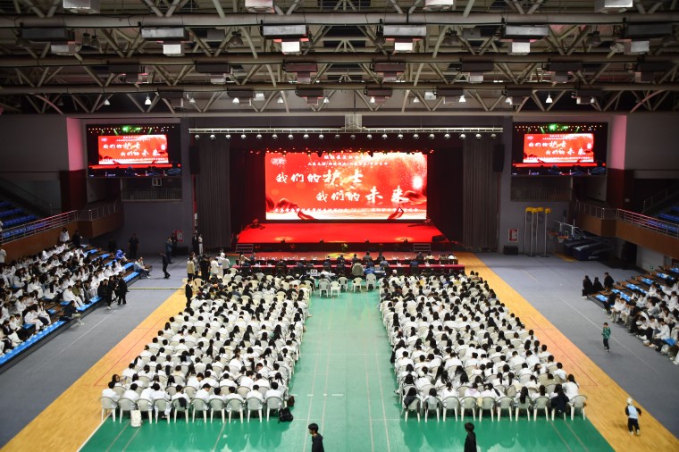 纽约国际最新网站庆祝第114个“5.12”国际护士节文艺晚会隆重举行